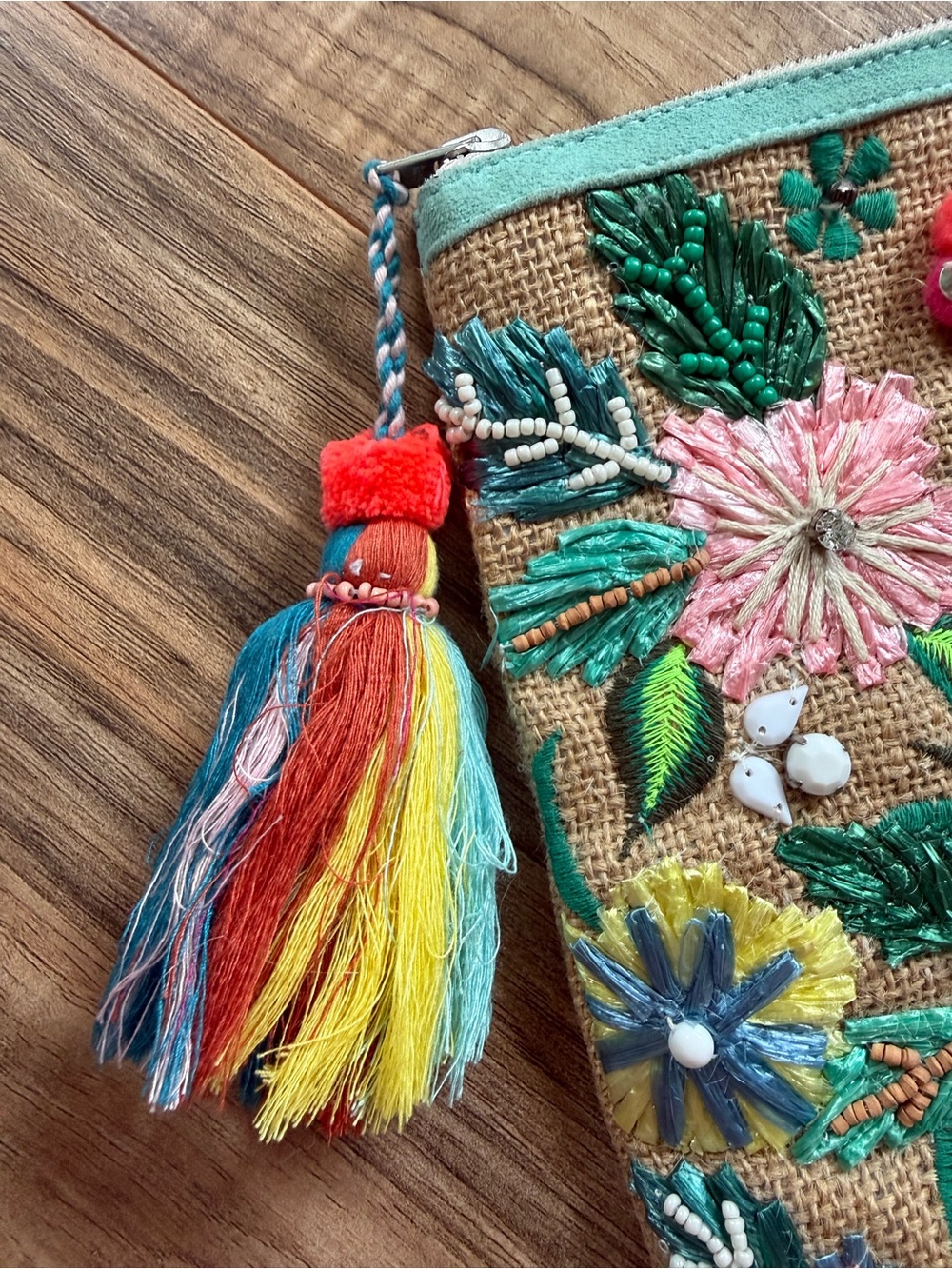 Star Mela Embroidered Floral Clutch - Picture 4 of 7